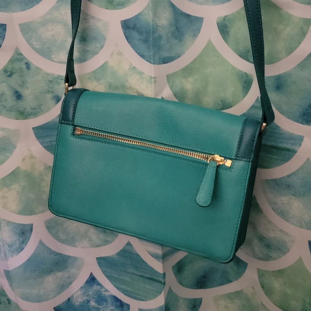 Vera Bradley Tess Crossbody - Picture 4 of 16